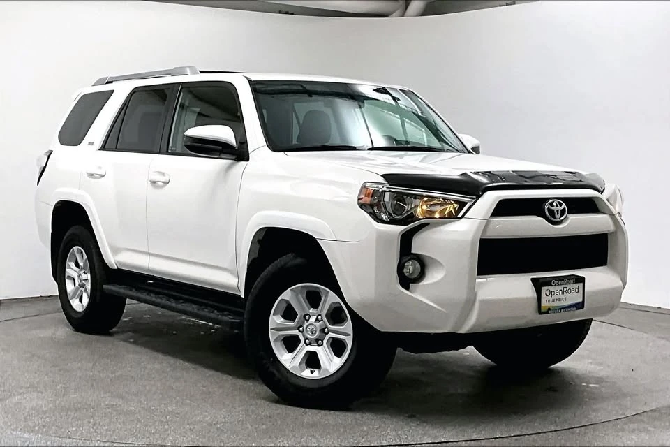 2015 Toyota 4Runner 5th Gen - Image 3 of 20