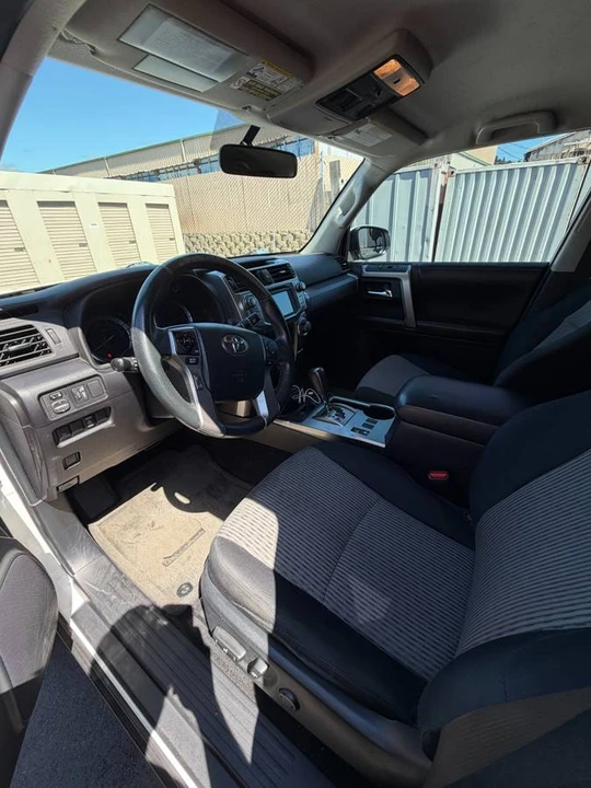 2015 Toyota 4Runner 5th Gen - Image 9 of 23