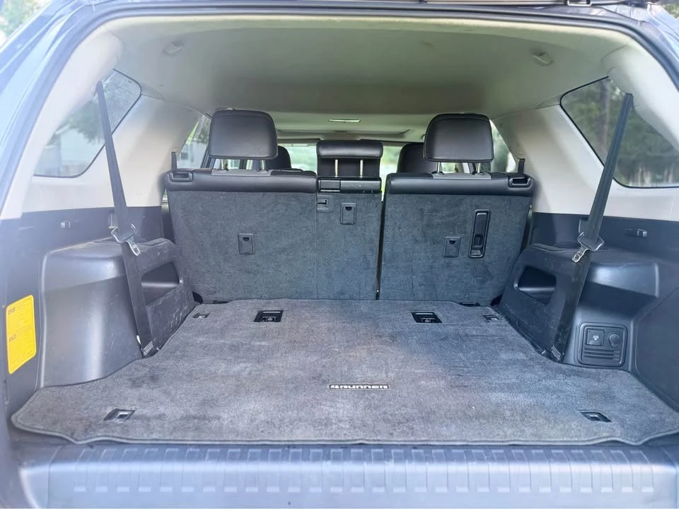 2015 Toyota 4Runner 5th Gen - Image 8 of 19