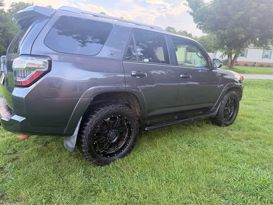2015 Toyota 4Runner 5th Gen - Image 7 of 19