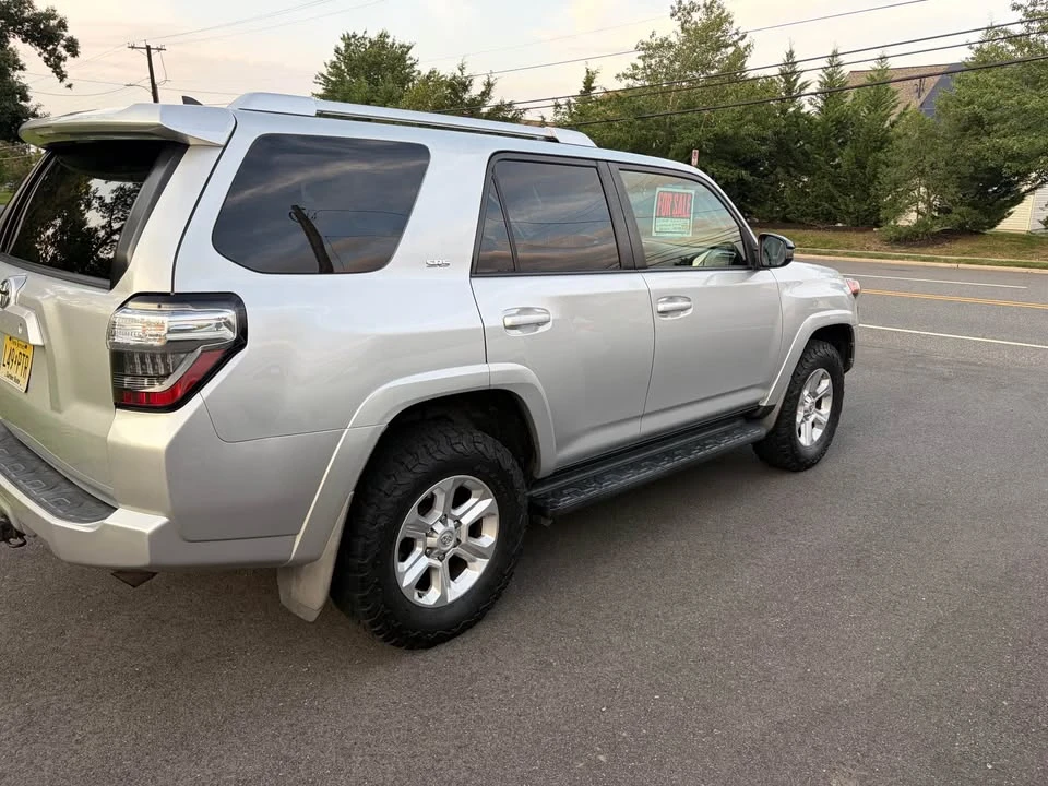 2015 Toyota 4Runner 5th Gen - Image 4 of 10