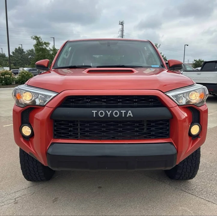 2015 Toyota 4Runner 5th Gen - Image 6 of 10