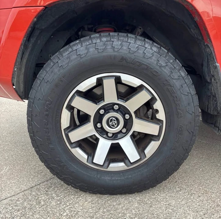 2015 Toyota 4Runner 5th Gen - Image 7 of 10
