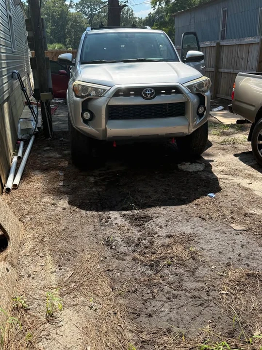 2015 Toyota 4Runner 5th Gen - Image 3 of 8