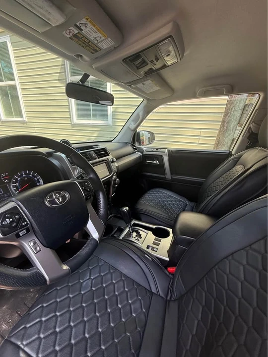 2015 Toyota 4Runner 5th Gen - Image 6 of 8