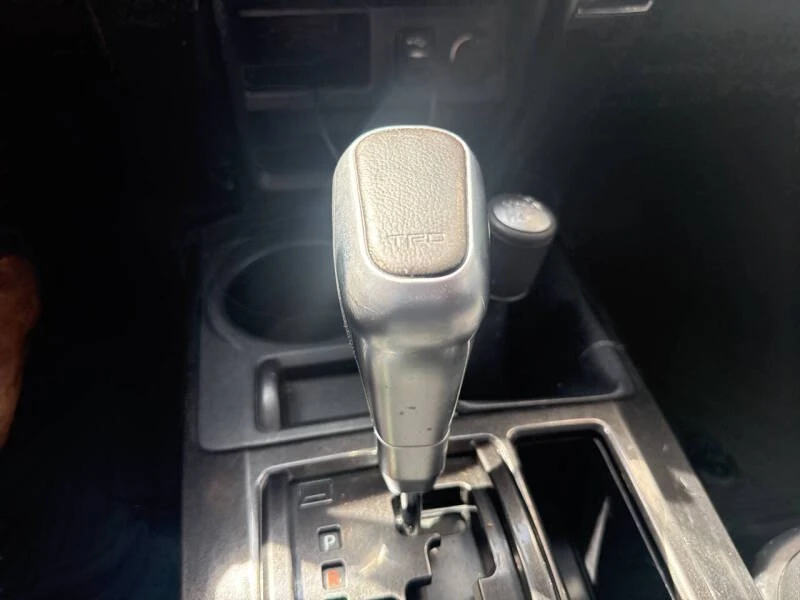 2015 Toyota 4Runner 5th Gen - Image 13 of 20