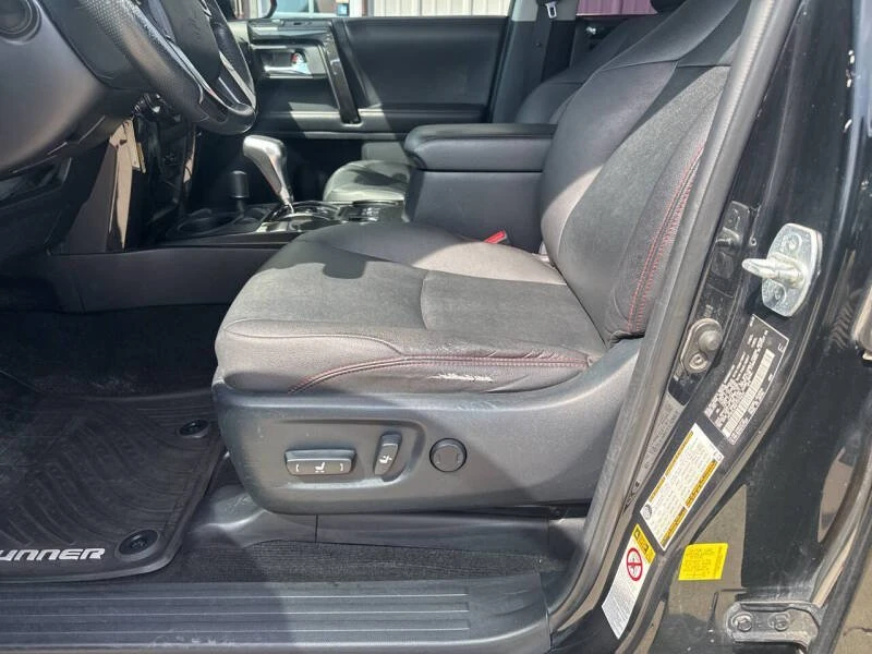 2015 Toyota 4Runner 5th Gen - Image 8 of 20