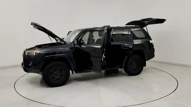 2015 Toyota 4Runner 5th Gen - Image 10 of 18
