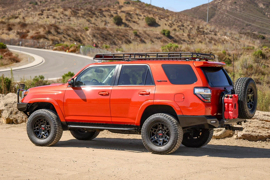 2015 Toyota 4Runner 5th Gen - Image 9 of 31