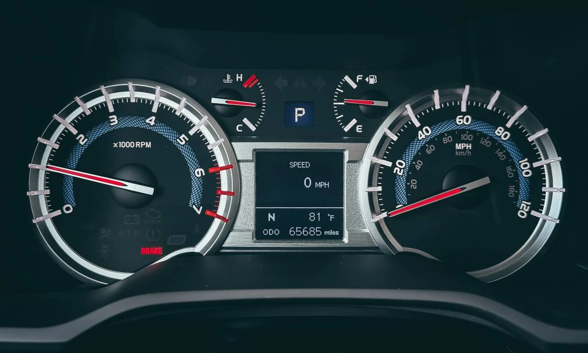 2015 Toyota 4Runner 5th Gen - Image 18 of 24