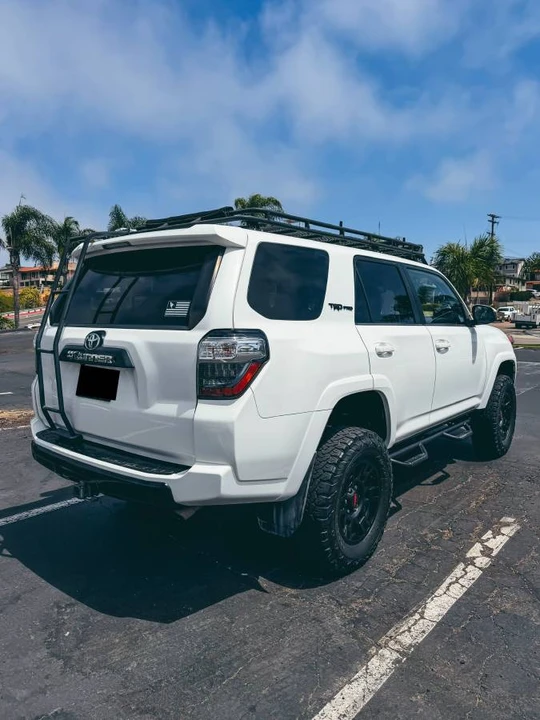 2015 Toyota 4Runner 5th Gen - Image 5 of 24