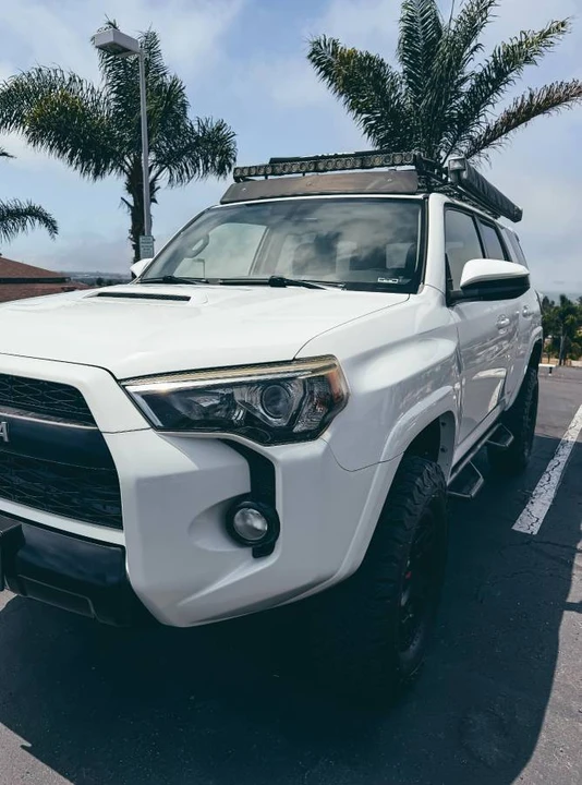 2015 Toyota 4Runner 5th Gen - Image 10 of 24
