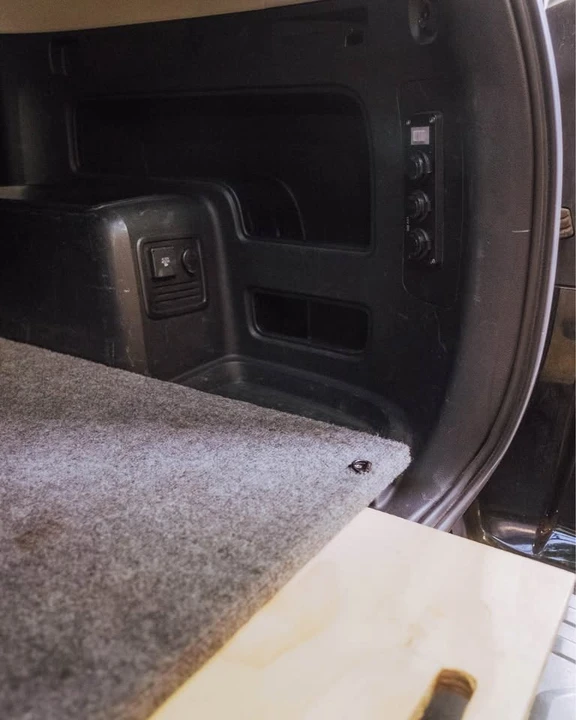 2015 Toyota 4Runner 5th Gen - Image 14 of 16