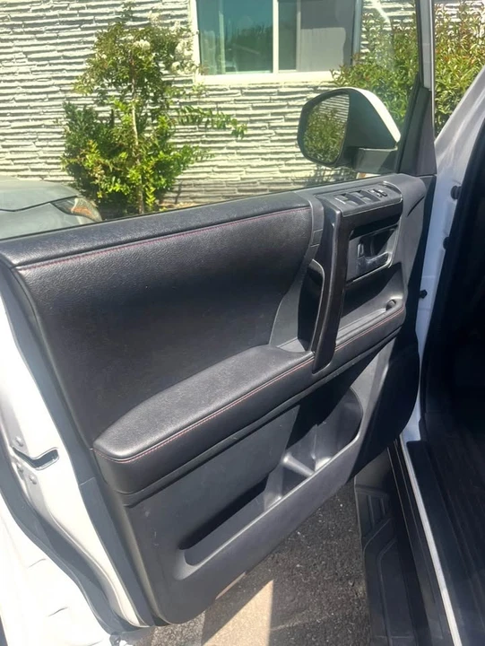 2015 Toyota 4Runner 5th Gen - Image 10 of 10