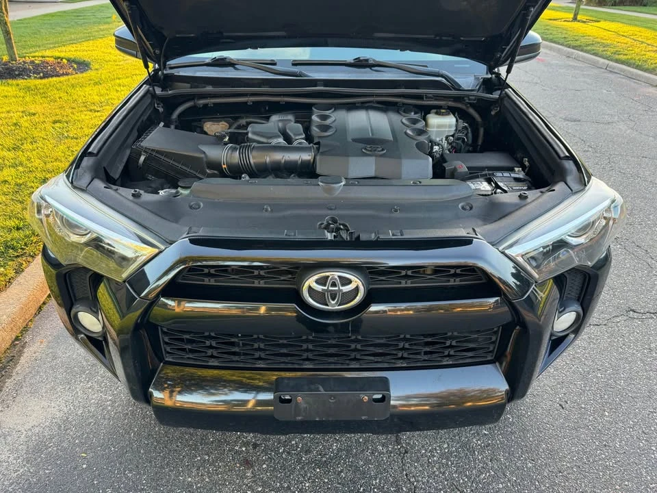 2015 Toyota 4Runner 5th Gen - Image 10 of 14