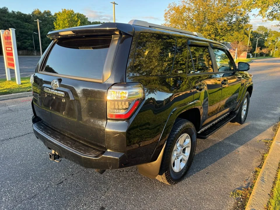 2015 Toyota 4Runner 5th Gen - Image 5 of 14