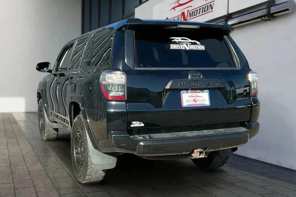 2015 Toyota 4Runner 5th Gen - Image 5 of 20