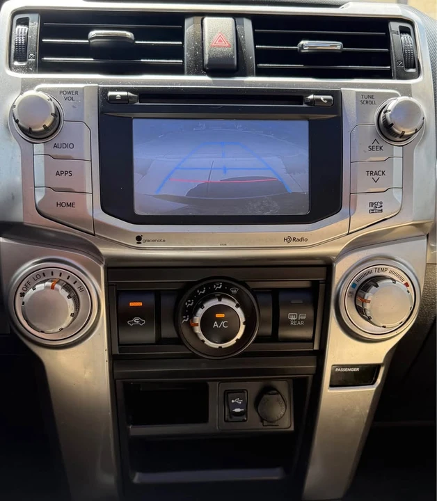 2015 Toyota 4Runner 5th Gen - Image 16 of 17
