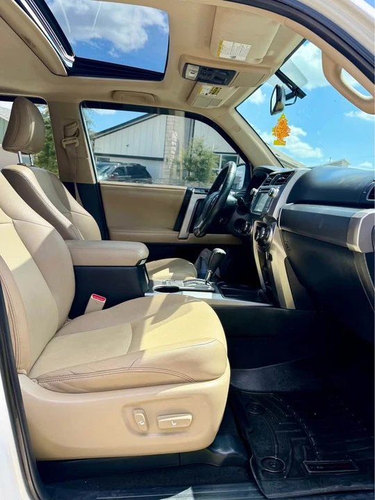 2015 Toyota 4Runner 5th Gen - Image 12 of 17