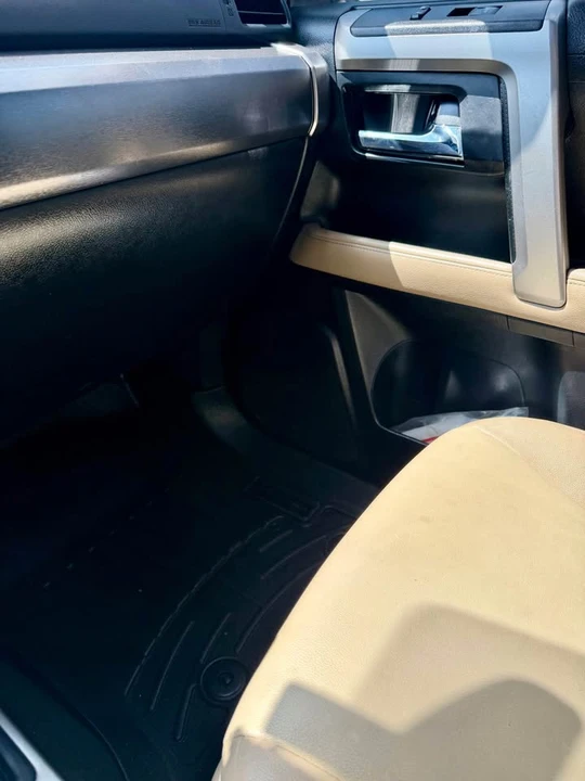 2015 Toyota 4Runner 5th Gen - Image 15 of 17