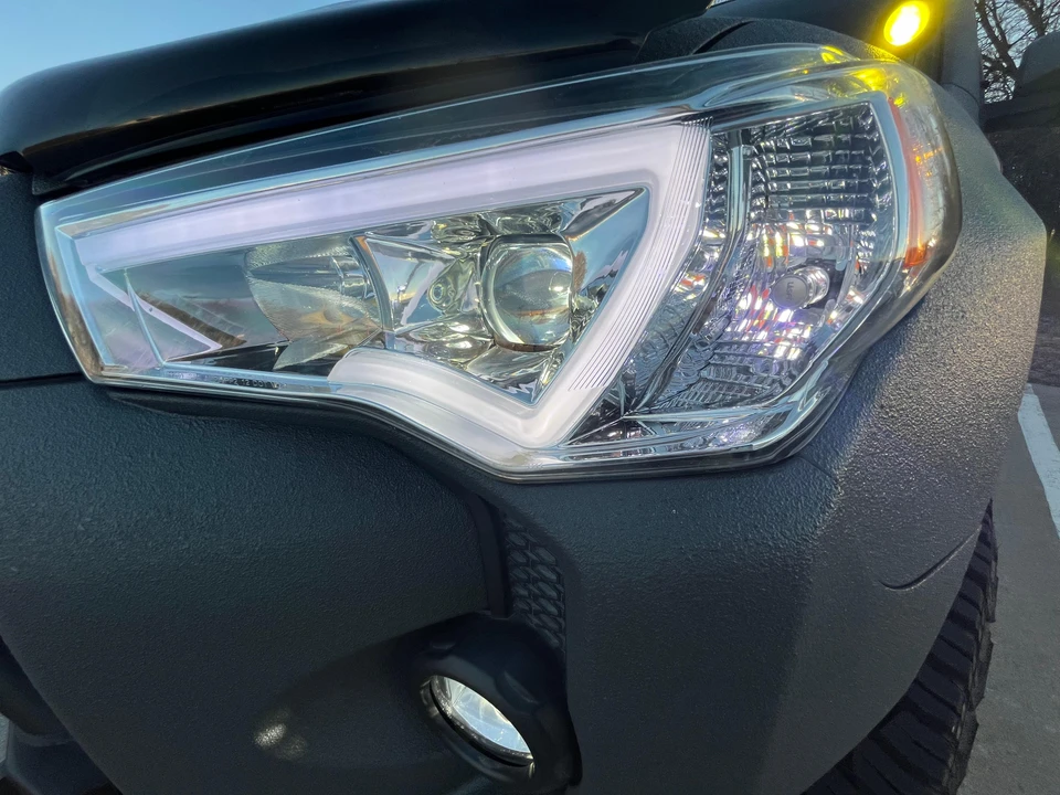 2015 Toyota 4Runner 5th Gen - Image 27 of 31