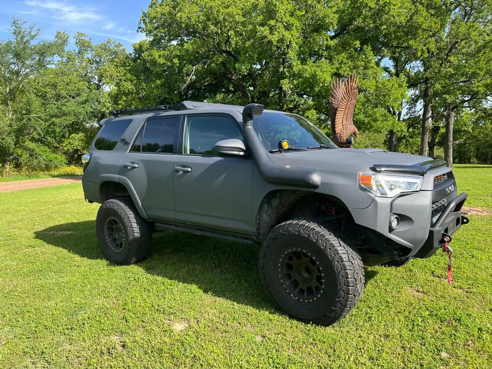 2015 Toyota 4Runner 5th Gen - Image 12 of 31