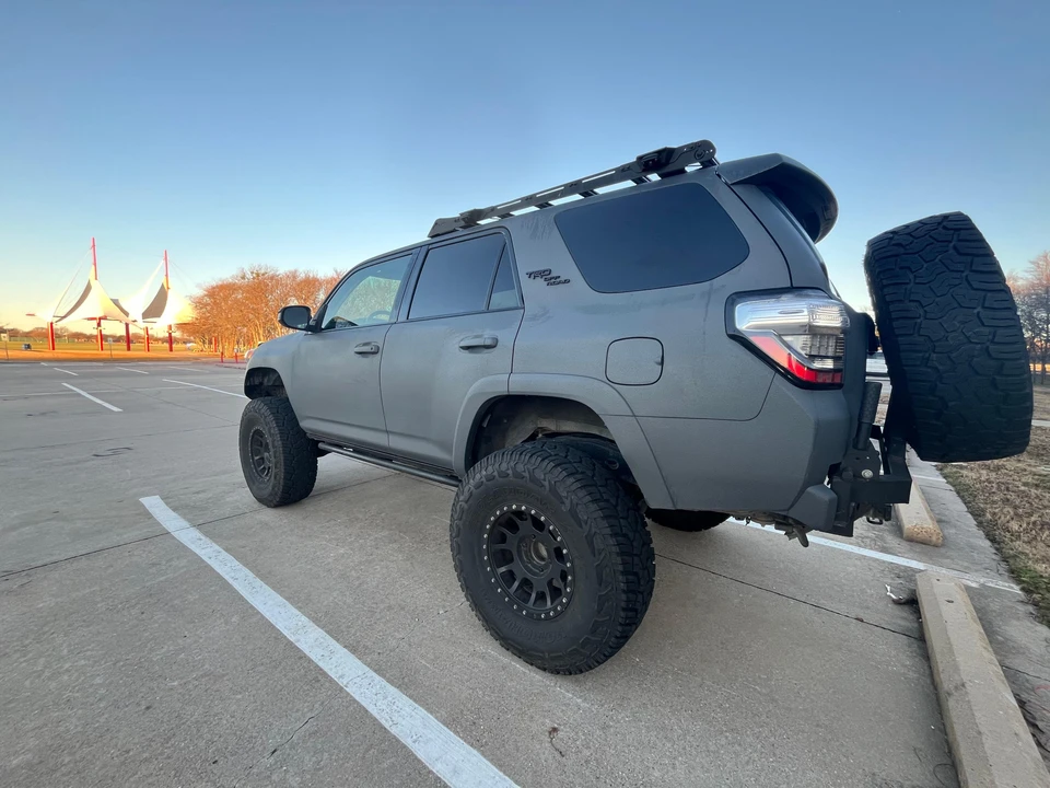 2015 Toyota 4Runner 5th Gen - Image 17 of 31