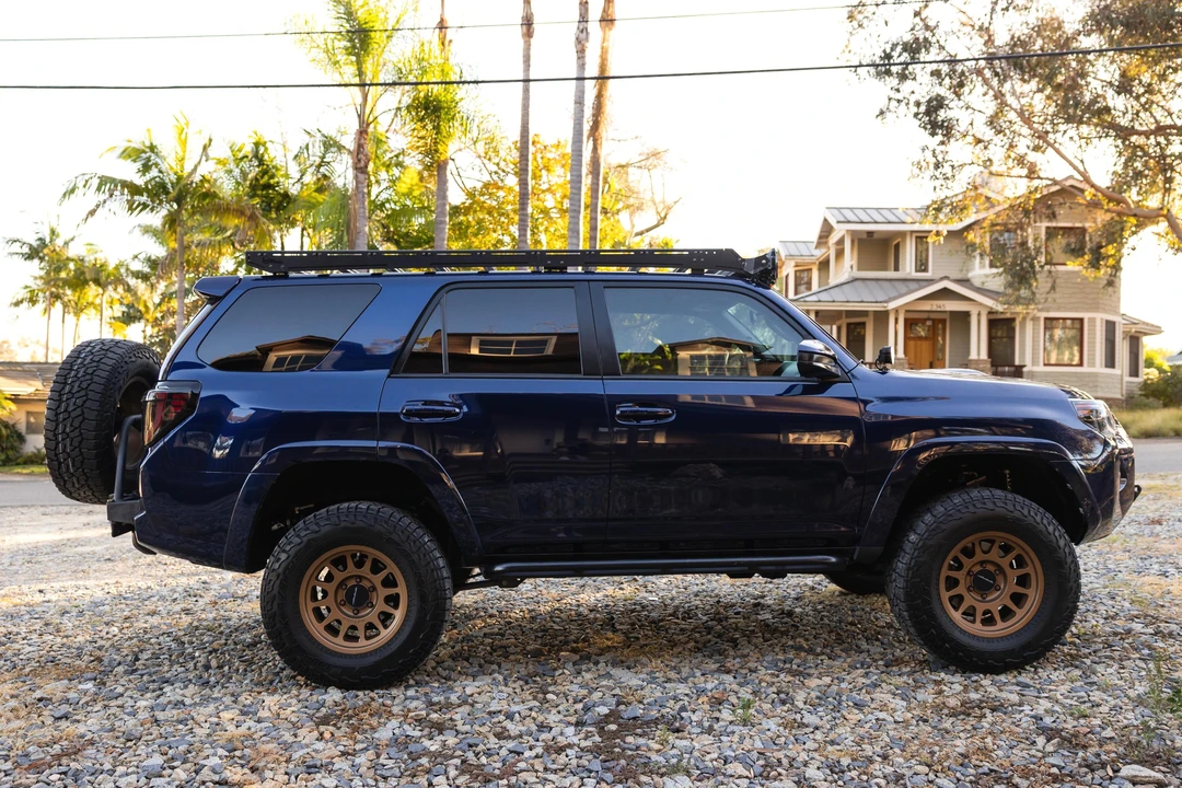 2015 Toyota 4Runner 5th Gen - Image 3 of 31