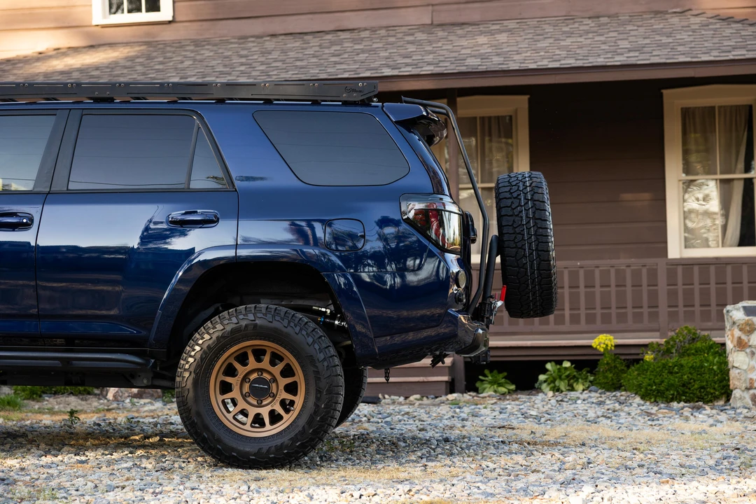 2015 Toyota 4Runner 5th Gen - Image 25 of 31