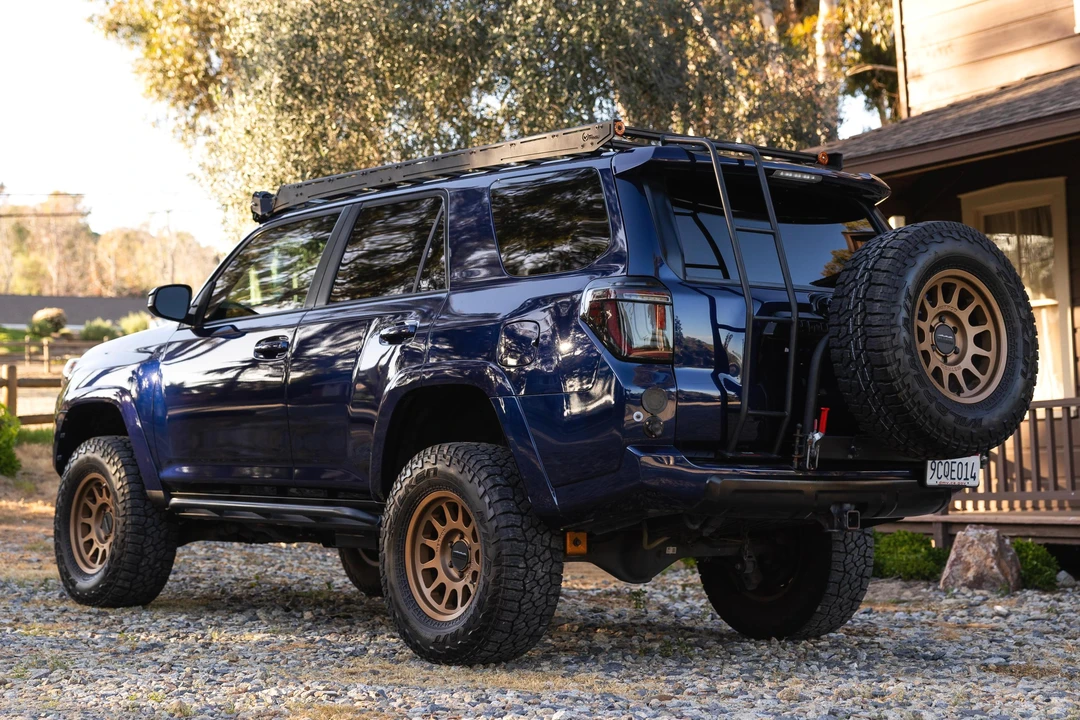 2015 Toyota 4Runner 5th Gen - Image 4 of 31