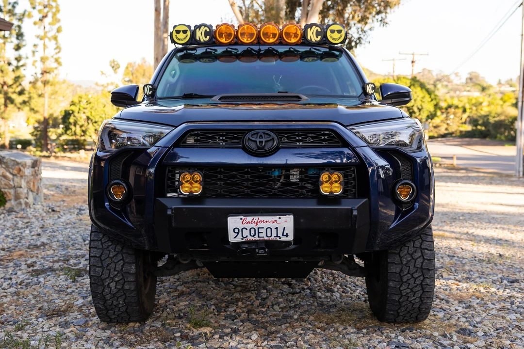 2015 Toyota 4Runner 5th Gen - Image 2 of 31