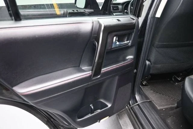 2015 Toyota 4Runner 5th Gen - Image 12 of 20