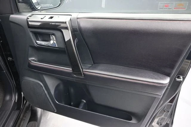 2015 Toyota 4Runner 5th Gen - Image 18 of 20