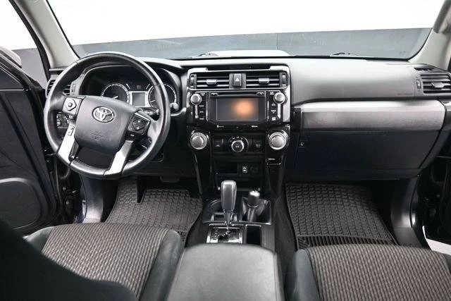 2015 Toyota 4Runner 5th Gen - Image 16 of 20