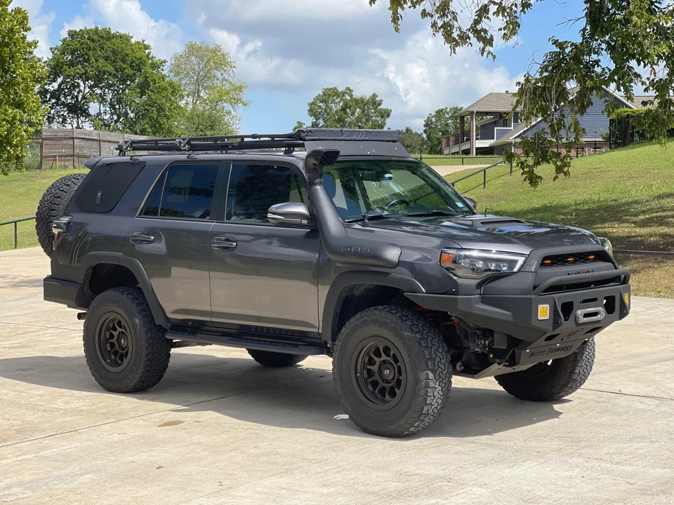 2015 Toyota 4Runner 5th Gen - Image 11 of 31