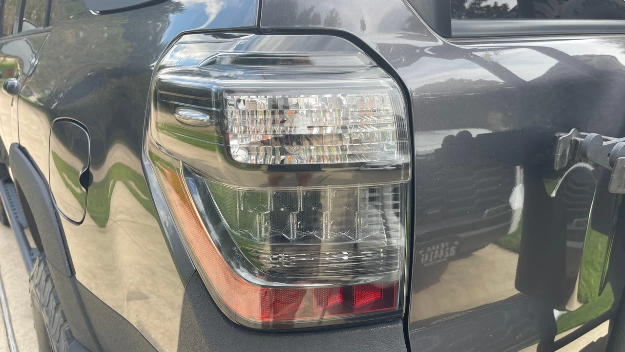 2015 Toyota 4Runner 5th Gen - Image 21 of 31