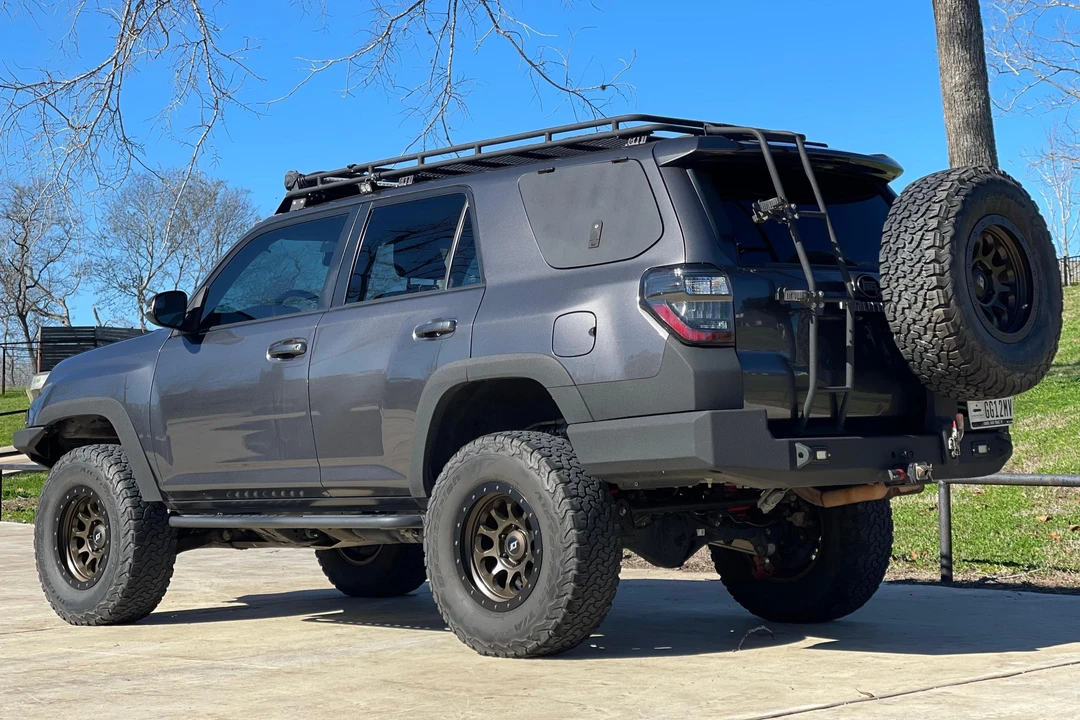 2015 Toyota 4Runner 5th Gen - Image 4 of 31