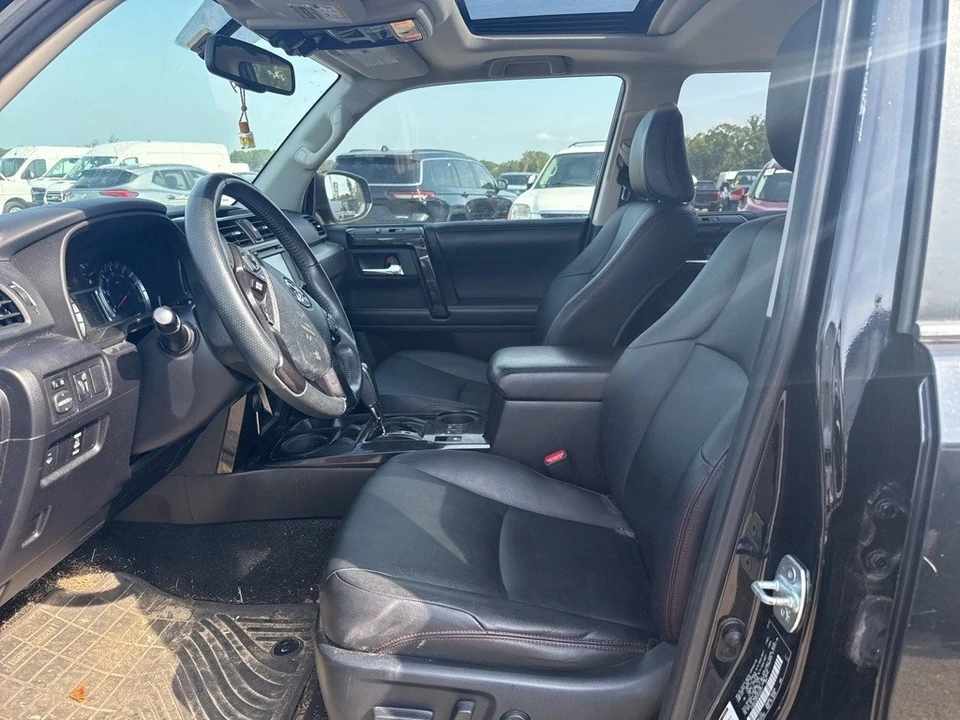 2015 Toyota 4Runner 5th Gen - Image 5 of 7