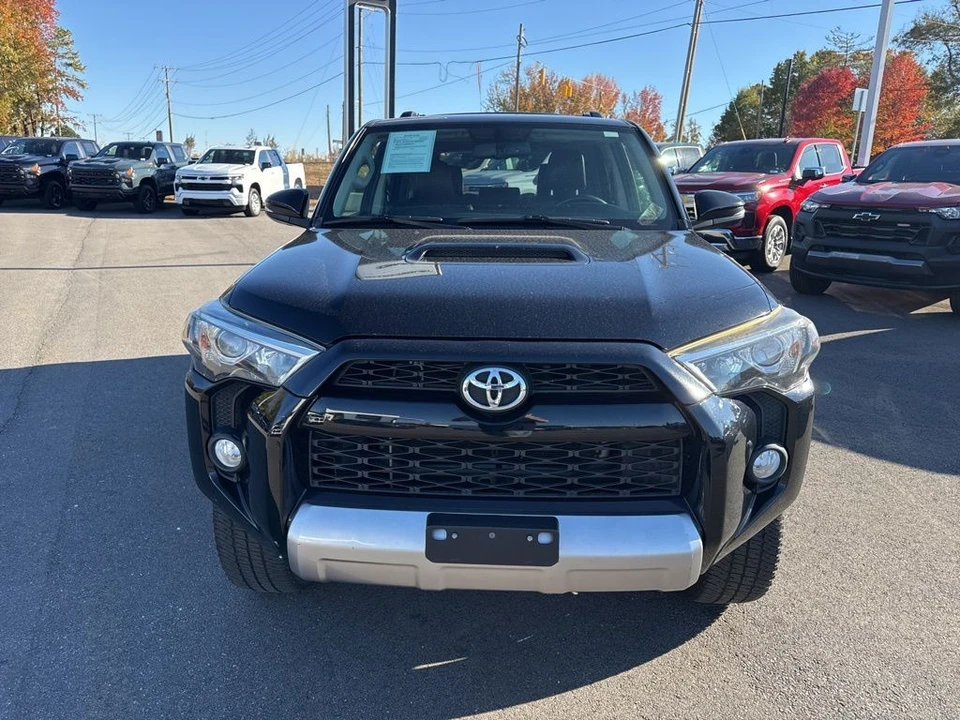 2015 Toyota 4Runner 5th Gen - Image 8 of 12