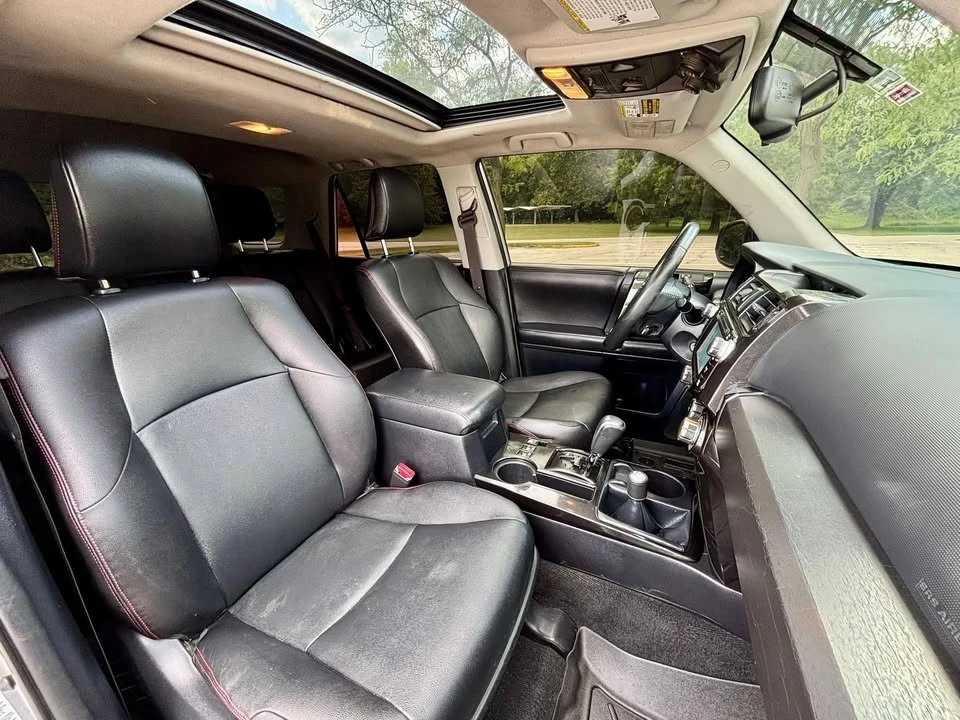 2015 Toyota 4Runner 5th Gen - Image 15 of 19