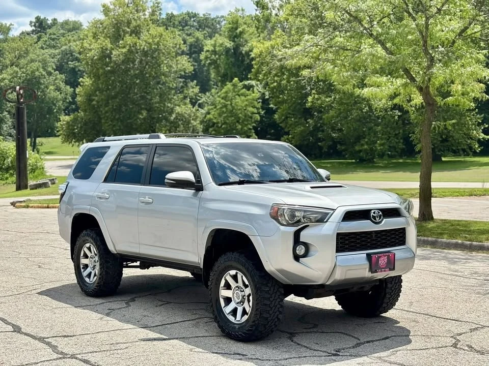 2015 Toyota 4Runner 5th Gen - Image 3 of 19