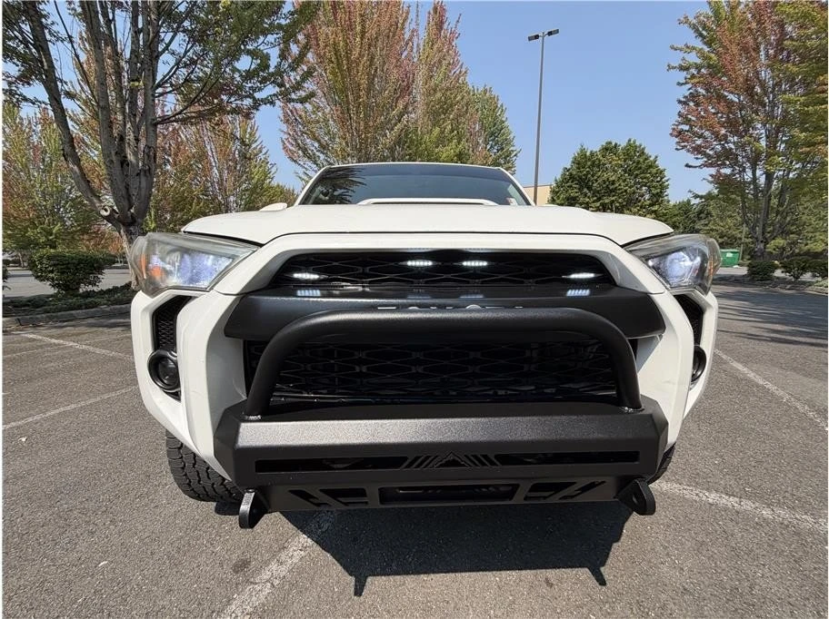 2015 Toyota 4Runner 5th Gen - Image 7 of 20