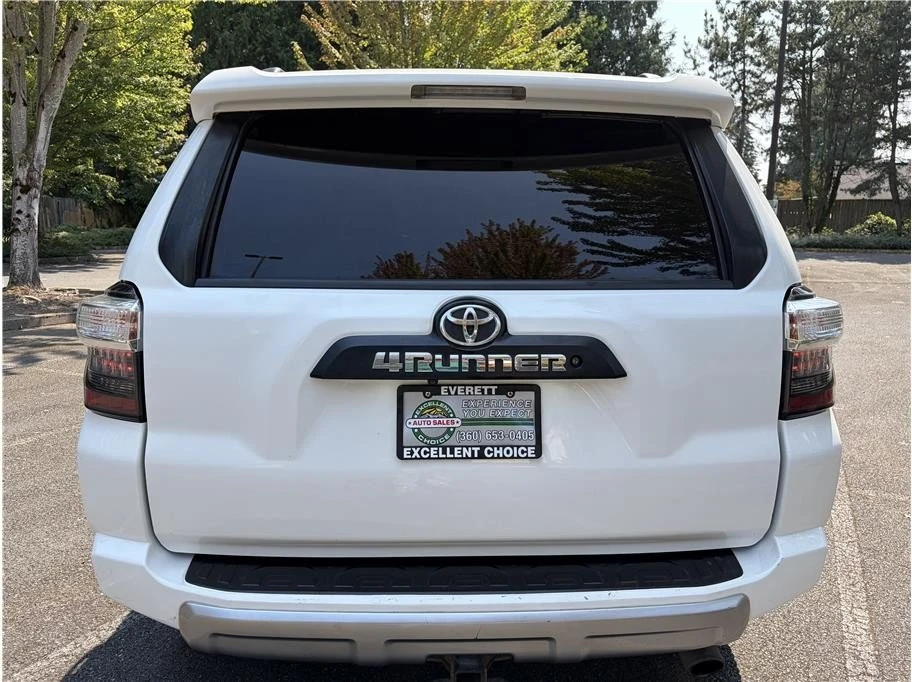 2015 Toyota 4Runner 5th Gen - Image 4 of 20