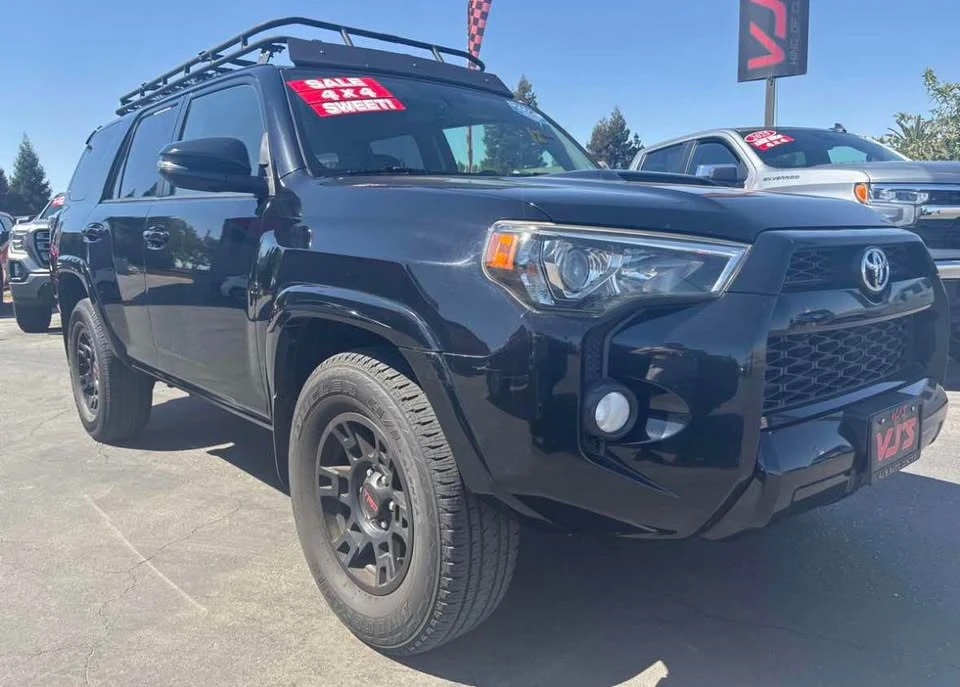 2015 Toyota 4Runner 5th Gen - Image 4 of 19