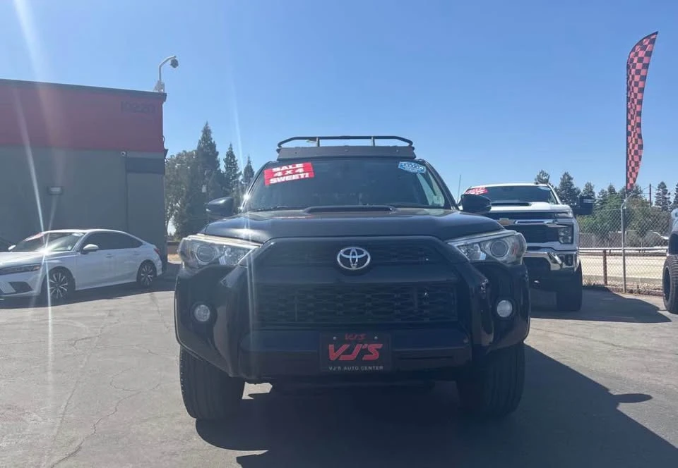 2015 Toyota 4Runner 5th Gen - Image 3 of 19