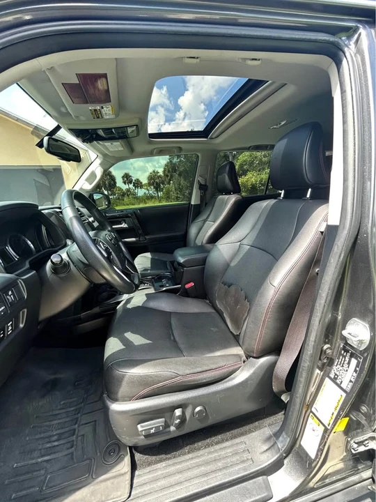 2015 Toyota 4Runner 5th Gen - Image 6 of 16