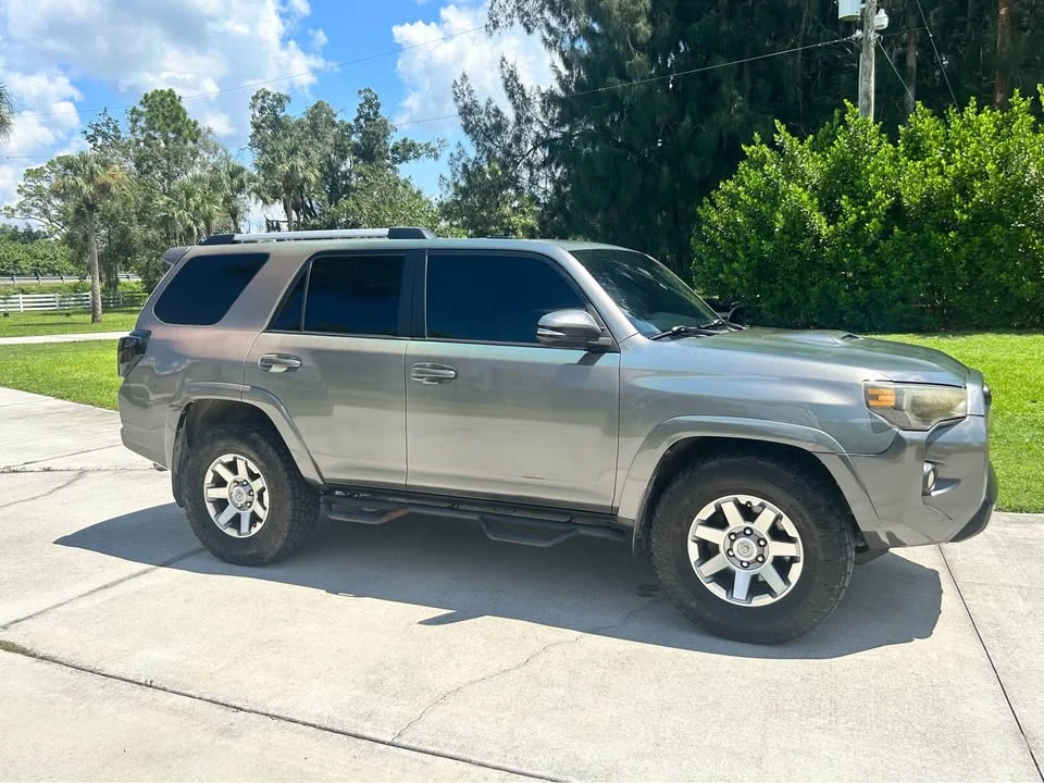 2015 Toyota 4Runner 5th Gen - Image 2 of 16