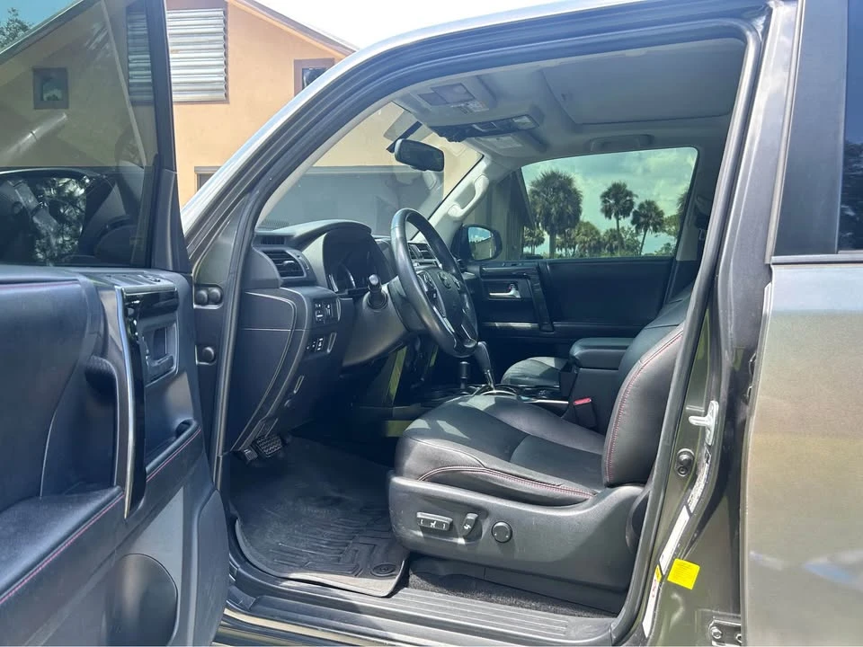2015 Toyota 4Runner 5th Gen - Image 5 of 16