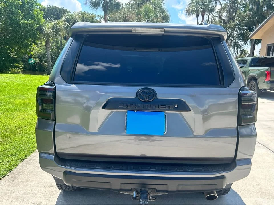 2015 Toyota 4Runner 5th Gen - Image 4 of 16