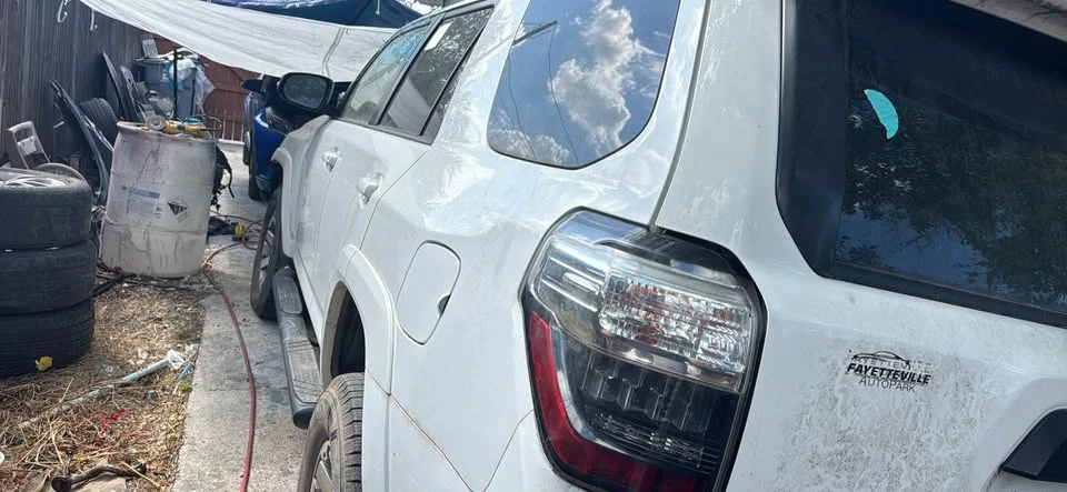 2015 Toyota 4Runner 5th Gen - Image 7 of 7